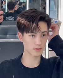 -藤野造型·专业烫染店