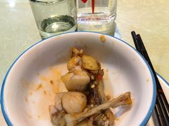 -昱龙大盆牛蛙馆(三兴街总店)