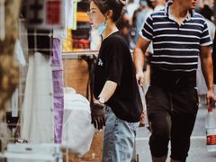 -吴山路夜市