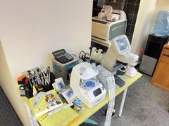 -优医视平价眼镜超市蔡司依视路折扣(小马厂店)