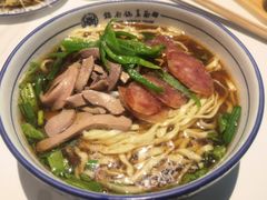 -镇南锅盖面馆(解放路店)