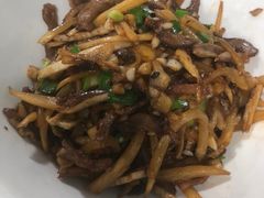 -笨罗卜浏阳菜馆(星沙店)