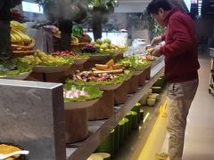 -新艺自助美食城(中山路店)