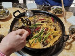 -石灰市毛记烧鸡公(解放碑店)