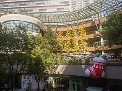 -瑞虹新天地月亮湾