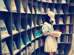 -思南书局(复兴中路店)