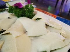 冰脆鲜黄喉-狼爱上羊音乐火锅