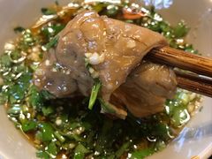-茅草房·河畔园林火锅