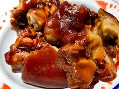 卤得很入味的猪脚-遇见老南昌-柴火灶(顺外路店)