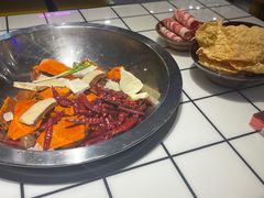 -巴隆门重庆老火锅(太湖路店)