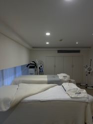 -JNK皮肤管理中心