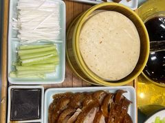 -六和聚传统烤鸭.天津菜(和平店)