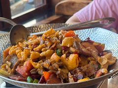-老唐三下锅 ·张家界地标美食(溪布街店)