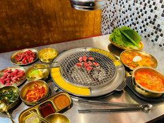 -釜山火炉·海鲜烤肉(紫藤路店)