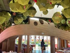 -水桶王国主题餐厅·聚会·生日派对·亲子活动·家庭套餐(亚龙湾希尔顿店)