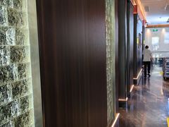 -老长沙湘菜馆(凤凰路店)
