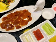 酥口鸭皮-皇城根·烤鸭·鱼头·家常菜(欧亚大观乐活城店)
