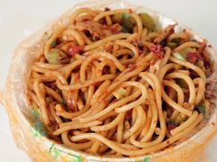 鸡肉炒米粉-玲玲米粉·新疆现炒米粉(大十字总店)