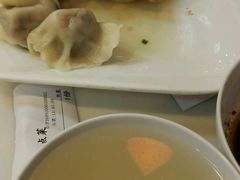 羊肉香菜-老边饺子馆(北京南站3店)