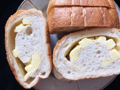 芝士粒粒法包-PAPER STONE BAKERY(天环店)
