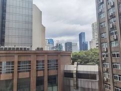 -桔子酒店(南京新街口张府园地铁站店)