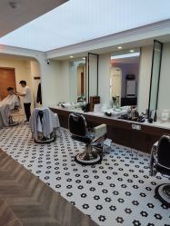 -理昂男士理发店 Barber shop