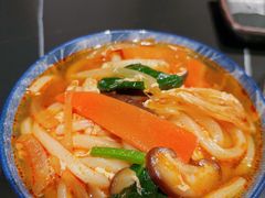 -山川小町·极番烧肉(新地假日广场店)