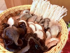 -丫丫汤膳打边炉(宏府408坊店)