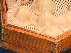 鸡汁汤包-桂满陇天书(南京德基旗舰店)
