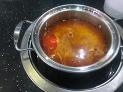 番茄锅底-咕叽咕叽自助烤肉小火锅(西城广场购物中心店)