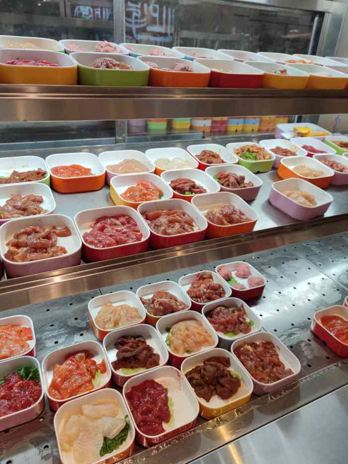 七掌柜自助火锅-"古乐牛香(盐城店)在解放南路圣华名都东门.