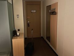 -路客HOTELS酒店(广州东站林和西地铁站店)