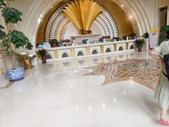 -碧中海汤泉汗蒸酒店