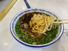 -金城老碗牛肉面揪面片(华邦店)