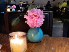 -Carbon莫卡哆·意大利复古集市餐厅(杭州大厦店)