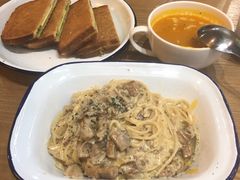 -HELLO 27 意面·沙拉·帕尼尼