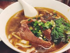 -尊品原汁牛肉面