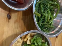 -柳州肥姨妈大骨螺蛳粉(东靖路店)