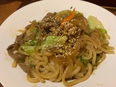 -玛格萝妮比萨屋(四平店)