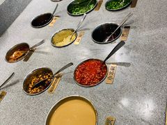 自助调料区-新辣道鱼火锅(领展购物广场·中关村店)