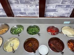自助调料区-菌之家·专业纯野生菌火锅·特色炒菌