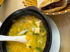 -闫家驴肉老店(华电一校店)