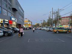 -物美综合超市(旧宫店)