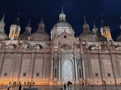 -皮拉尔圣母圣殿主教座堂