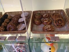 肉桂卷-西点坊(浦东香格里拉店)