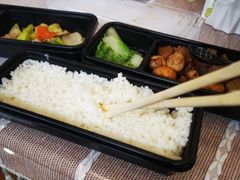 -上海可达汽车销售服务有限公司