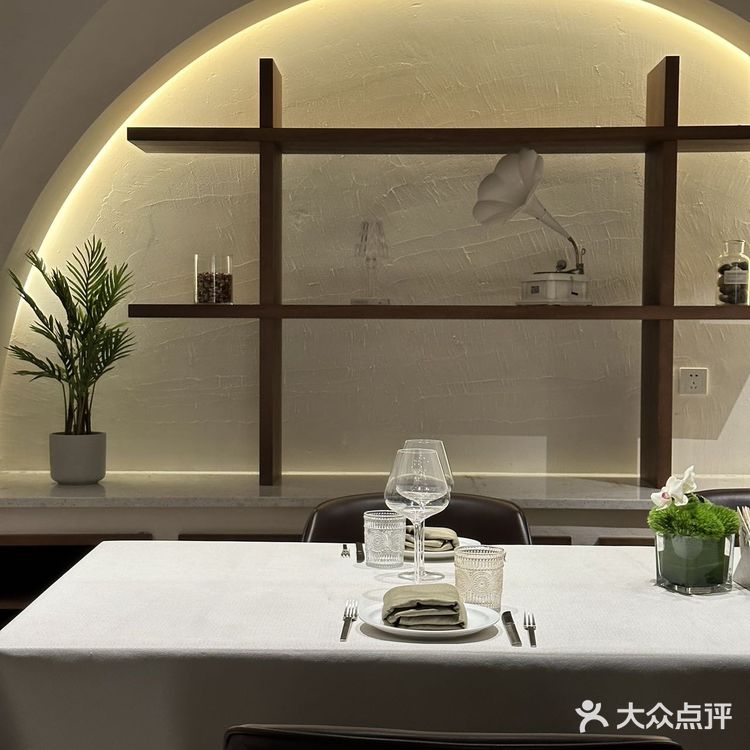来这里情侣约会,一起慢下来用餐!!