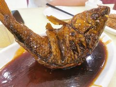 罾蹦鲤鱼-奥华餐厅·老张记(台基厂店)