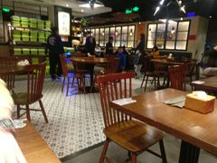 大堂-南拳十三姨·潮汕砂锅粥(世纪金源店)