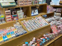 -九木杂物社(新奥购物中心店)
